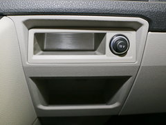 2017款 2.0TSI 四驅舒適版8座