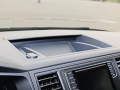 2017款 2.0TSI 四驅舒適版8座