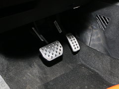 2017款 1.3L 自动玩家版