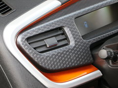 2017款 1.3L 自动玩家版
