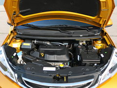 2017款 1.3L 手动疯活版