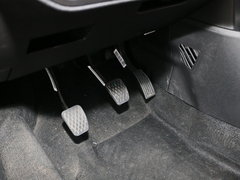 2017款 1.3L 手动疯活版