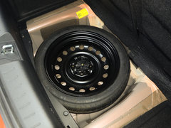 2017款 1.3L 自动玩家版