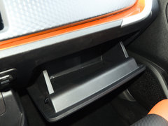 2017款 1.3L 自动玩家版