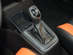 2017款 1.3L 自动玩家版