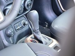 2017款 180TS 自动四驱全能敞篷版