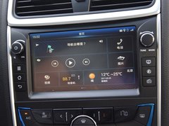 2017款 三厢 EV300 尊贵型