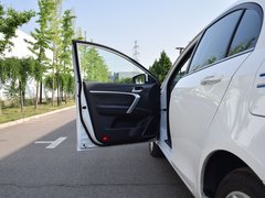 2017款 三厢 EV300 尊贵型
