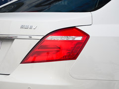 2017款 三厢 EV300 精英型