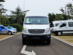 2017款 1.9T 短轴中顶星物流厢式运输车