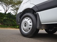 2017款 1.9T 短轴中顶星物流厢式运输车
