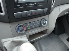 2017款 1.9T 短轴中顶星物流厢式运输车