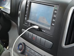 2017款 1.9T 短轴中顶星物流厢式运输车