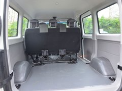 2017款 1.9T 短轴中顶星物流厢式运输车