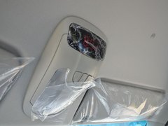 2017款 1.9T 短轴中顶星物流厢式运输车
