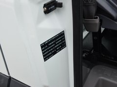 2017款 1.9T 短轴中顶星物流厢式运输车