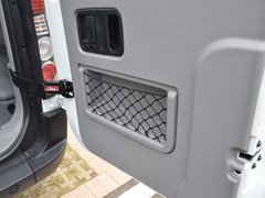 2017款 1.9T 短轴中顶星物流厢式运输车