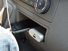 2017款 1.9T 短轴中顶星物流厢式运输车