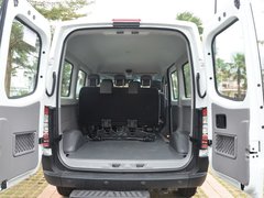 2017款 1.9T 短轴中顶星物流厢式运输车