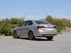 2017款 230TSI DSG豪华型