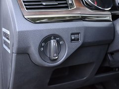 2017款 230TSI DSG豪华型