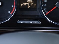 2017款 230TSI DSG豪华型