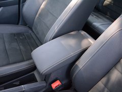 2017款 230TSI DSG豪华型