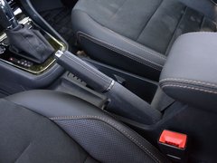 2017款 230TSI DSG豪华型