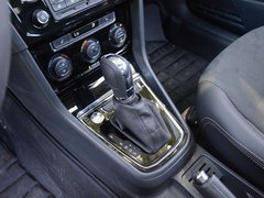 2017款 230TSI DSG豪华型