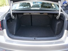 2017款 230TSI DSG豪华型