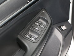 2017款 1.6L 自动舒适型