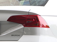 2017款 1.6L 自动舒适型