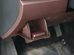 2017款 1.8L 手动精英型