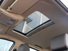 2017款 1.8L 手动精英型