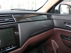 2017款 1.8L 手动精英型
