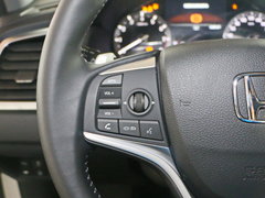 2017款 370TURBO 四驱尊耀版