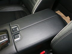 2017款 370TURBO 四驱尊耀版