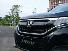 2017款 370TURBO 四驱尊耀版
