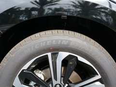 2017款 370TURBO 四驱尊耀版