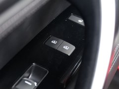 2017款 370TURBO 四驱尊耀版
