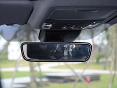 2017款 240TURBO 两驱豪华版