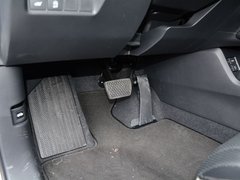 2017款 240TURBO 两驱豪华版