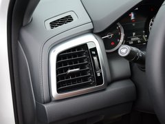 2017款 240TURBO 两驱豪华版