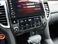 2017款 240TURBO 两驱豪华版