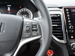 2017款 240TURBO 两驱豪华版