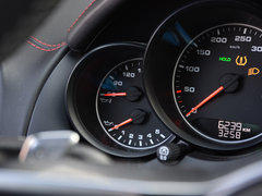 2016款 Cayenne Turbo 4.8T