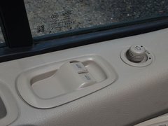 2017款 2.0T 自动精睿版
