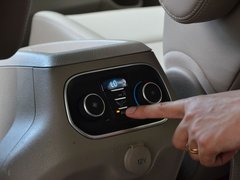 2017款 2.0T 自动精睿版