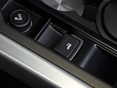 2017款 2.0T 敞篷版