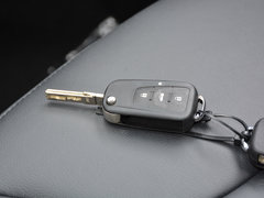 2017款 1.5L 手动豪华版